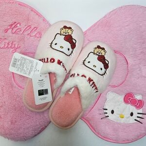 Licensed Hello Kitty Pink Slippers Size 6-7